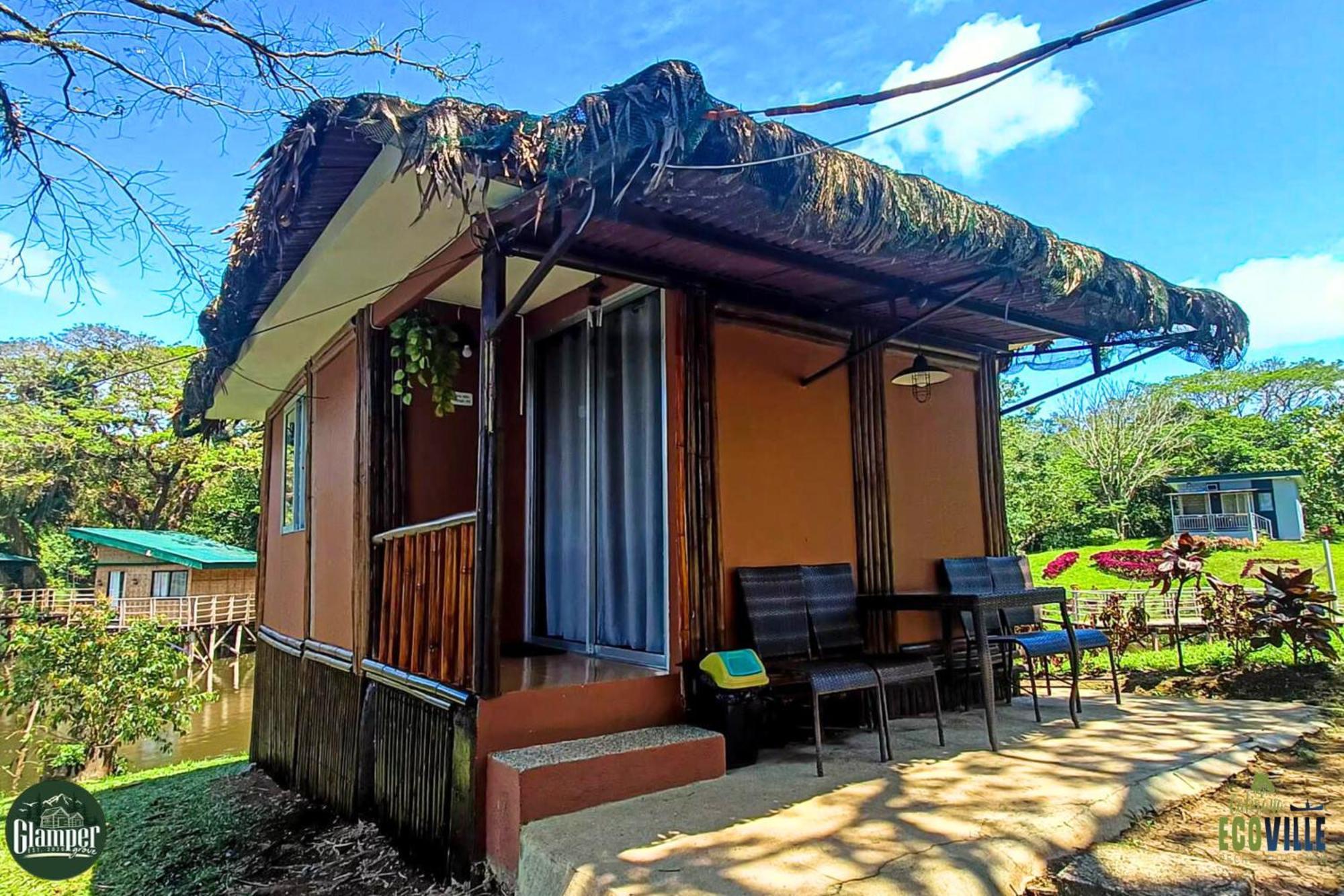 Caliraya Ecoville Recreation And Farm Resort Cavinti Eksteriør billede
