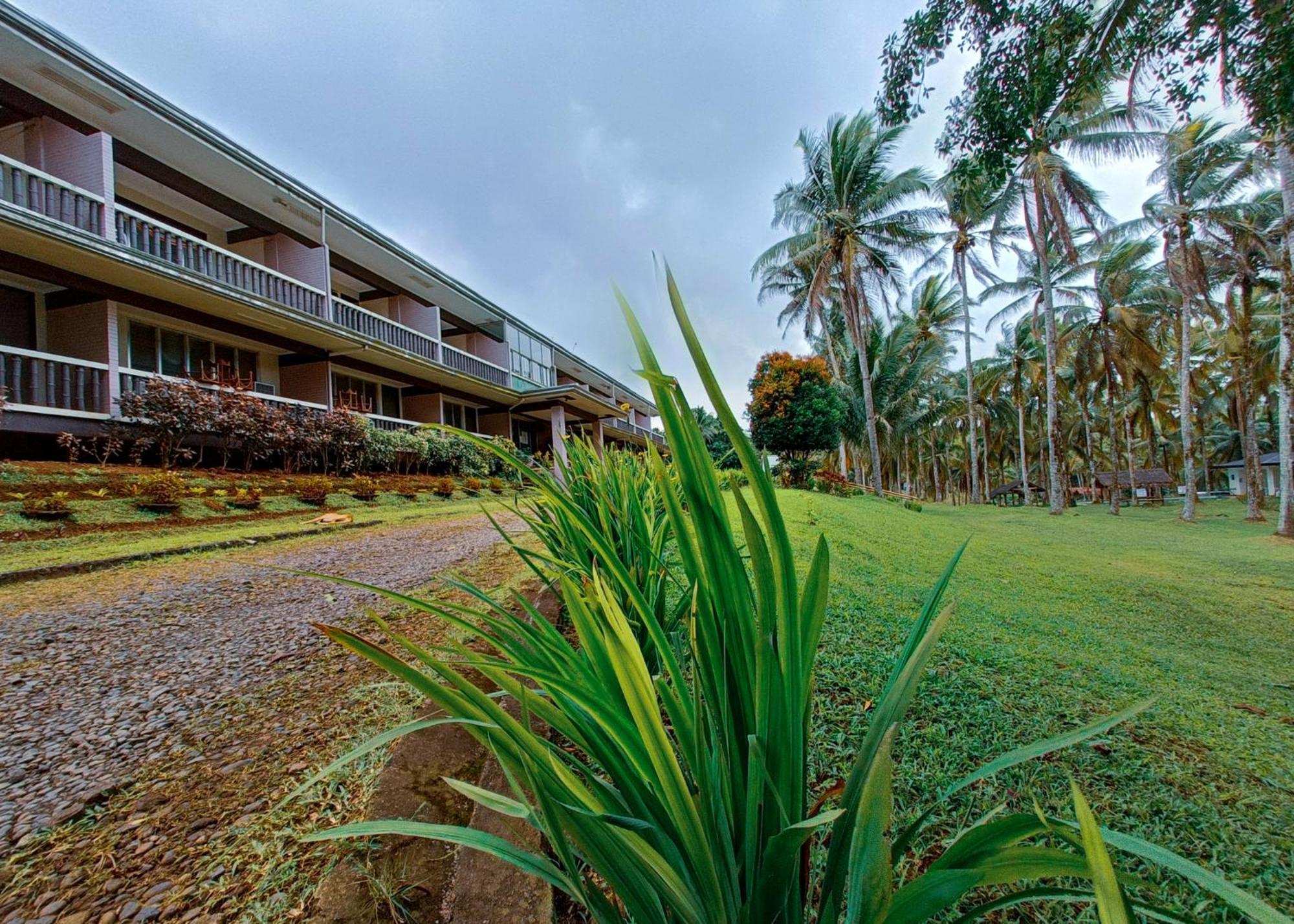 Caliraya Ecoville Recreation And Farm Resort Cavinti Eksteriør billede